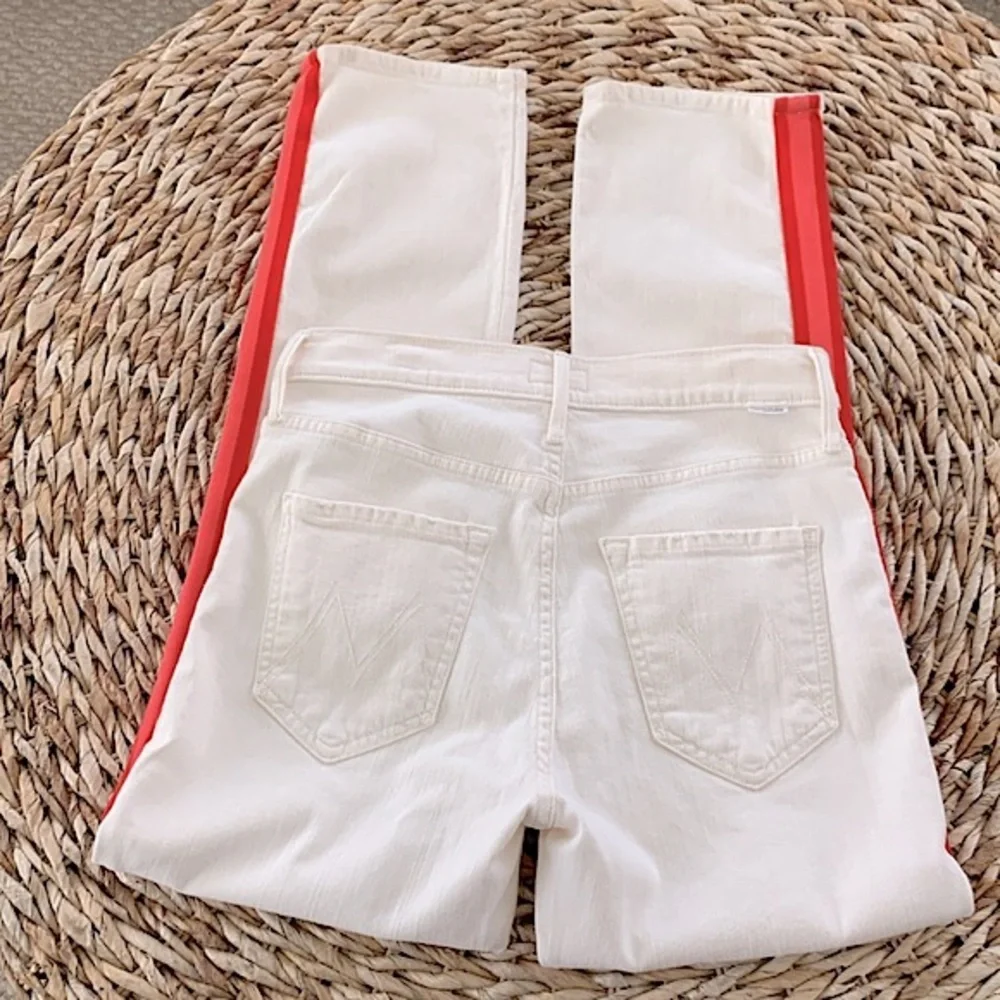 Mother Mid Rise Dazzler Whipping The Cream Pink Racer Crop